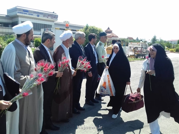 مراسم معنوی استقبال از زائران حج تمتع استان مازندران 